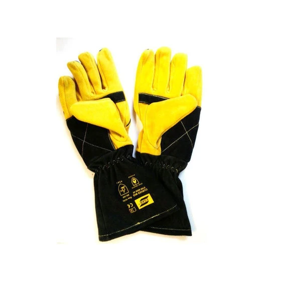 heavy-duty-gloves-2.webp