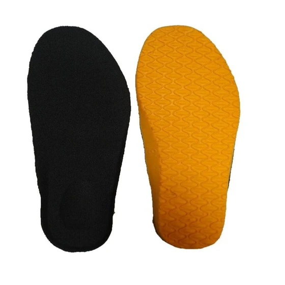 shoes-moulded-insole-2.webp