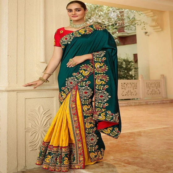 embroidery-attractive-saree-2.webp