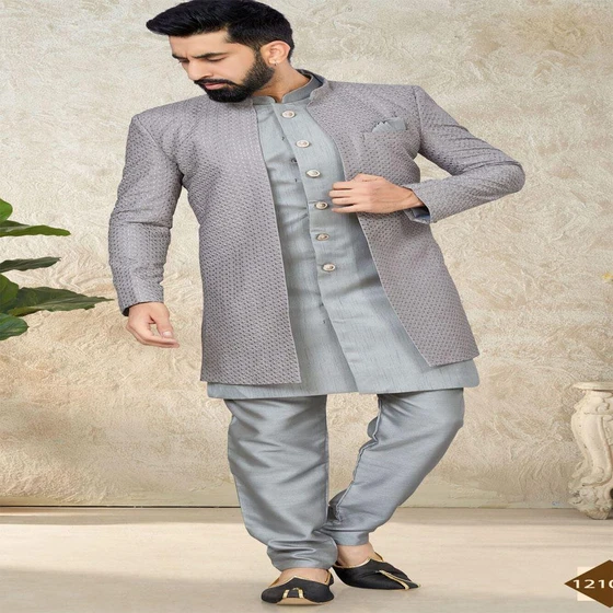 men-indowestern-kurta-2.webp