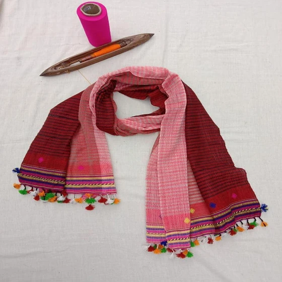 cotton-handloom-stole-1.webp