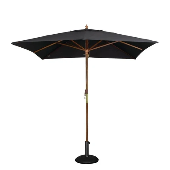 black-square-umbrella-2.webp