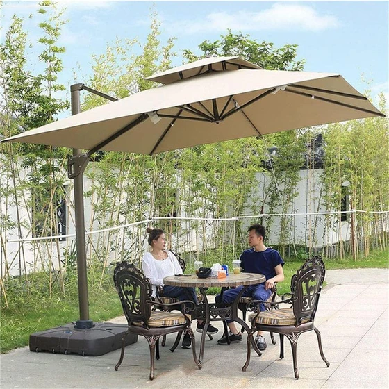 square-garden-umbrella-1.webp