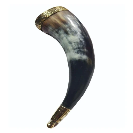 natural-drinking-horn-1.webp