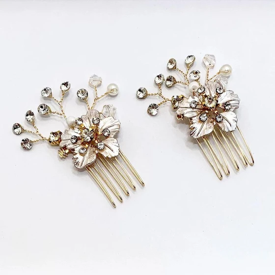crystal-hair-pin-2.webp