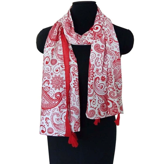 cotton-printed-scarf-2.webp