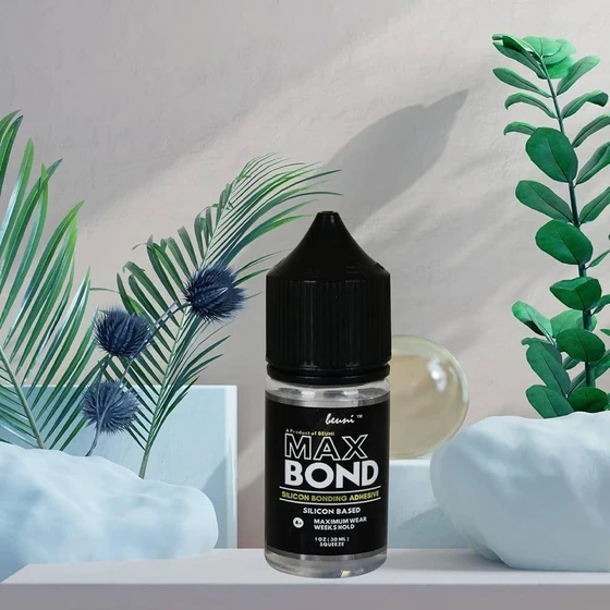 max-adhesives-liquid-2.webp