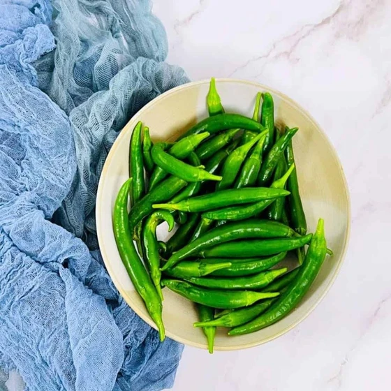 natural-green-chilli-2.webp