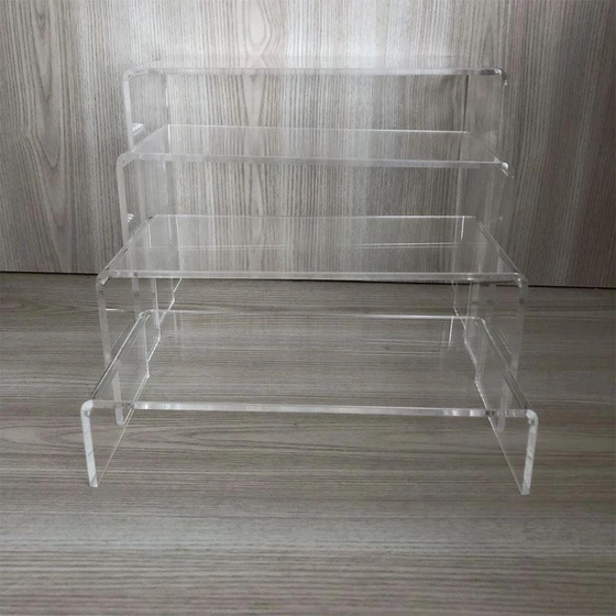 acrylic-risers-stand-1.webp