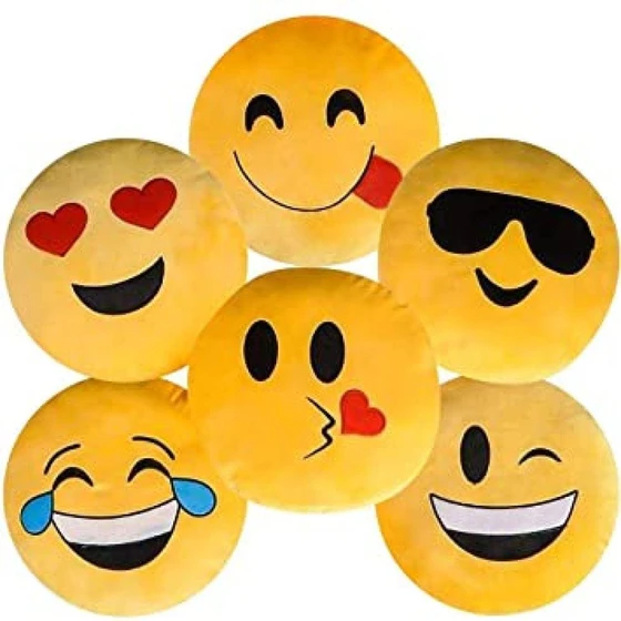 sublimation-emoji-pillows-2.webp