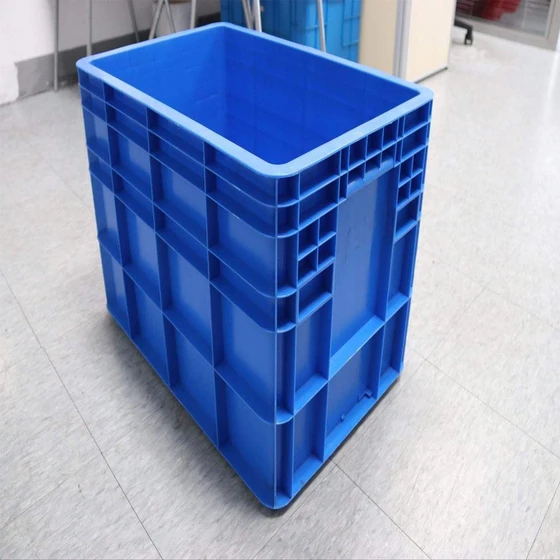 plastic-storage-crates-2.webp