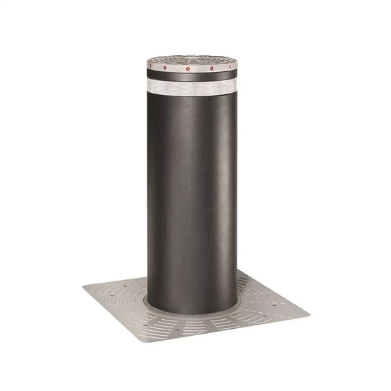 security-removable-bollards-2.webp