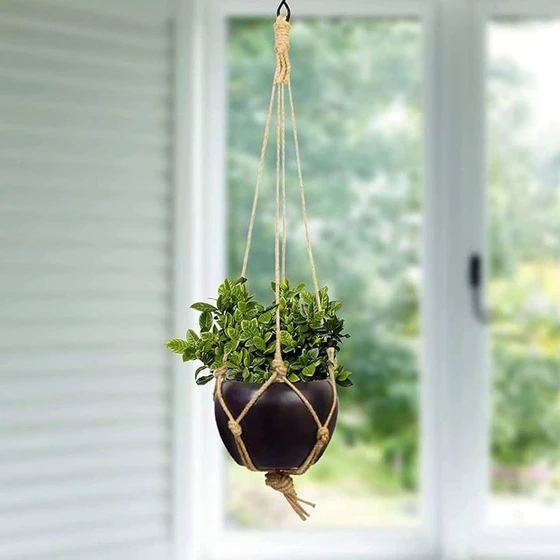 metal-hanging-pot-2.webp