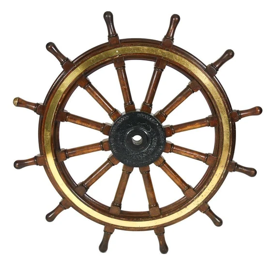 antique-ship-wheel-2.webp