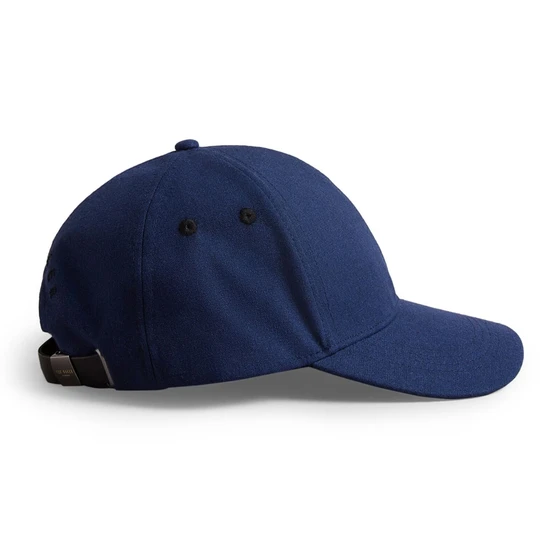 baseball-cap-11.webp