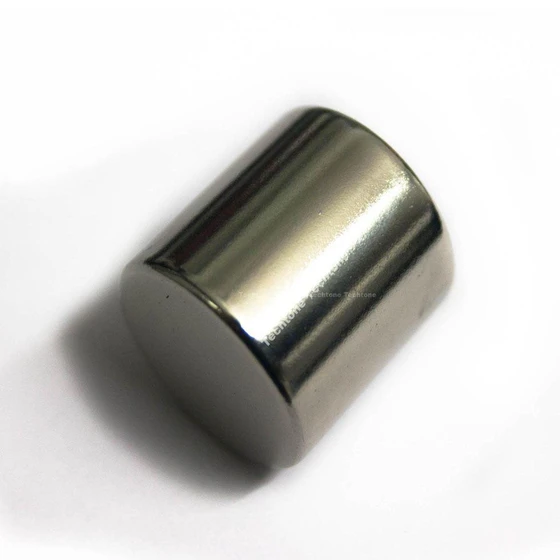 neodymium-cylindrical-magnet-1.webp