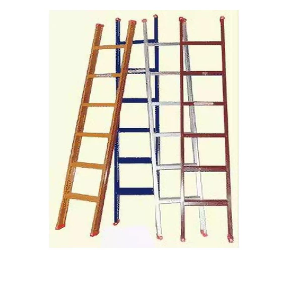 single-wooden-ladder-1.webp