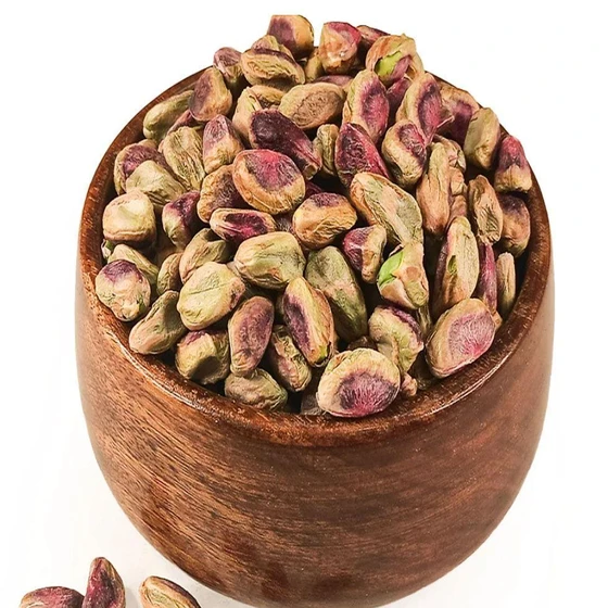 green-pistachio-nuts-2.webp