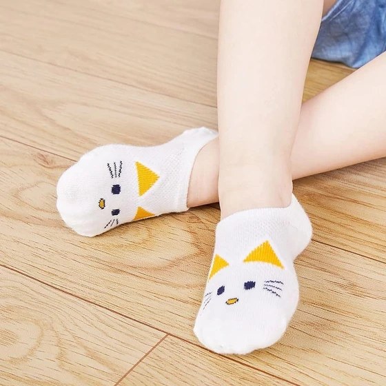 ankle-children-socks-2.webp