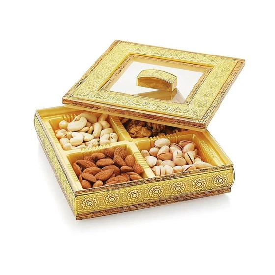 dry-fruit-golden-box-1.webp