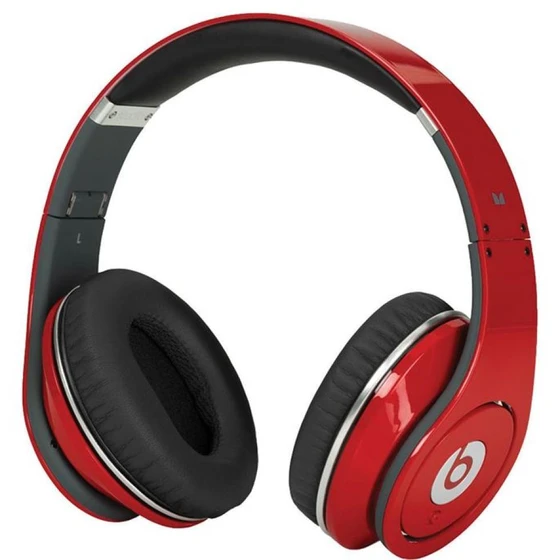 monster-studio-headphone-1.webp