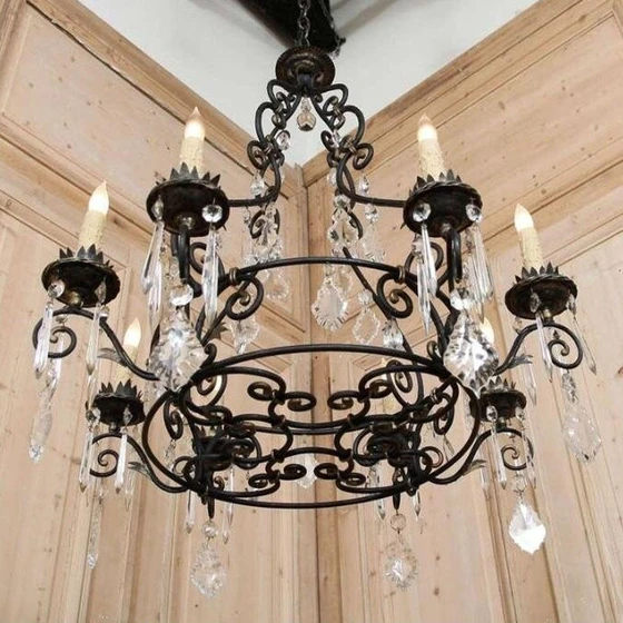 decorative-iron-chandelier-2.webp