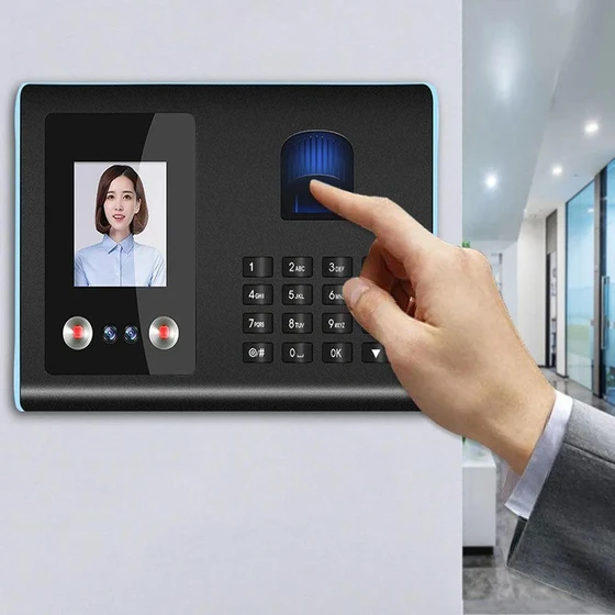 employee-attendance-system-2.webp