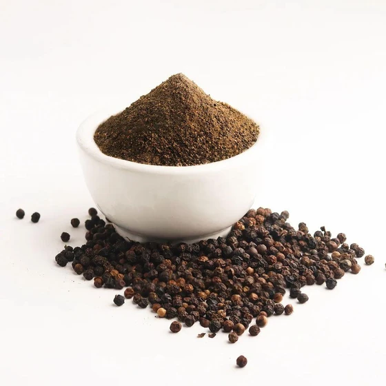 black-pepper-powder-1.webp