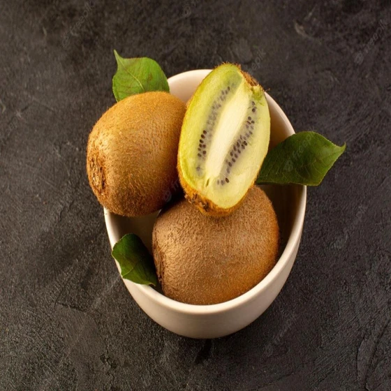 brown-kiwi-fruit-2.webp