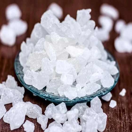 white-sugar-crystal-2.webp