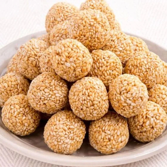 dry-fruit-til-ladoo-2.webp