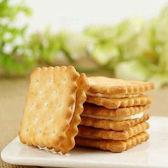 lemon-cream-biscuits-2.webp