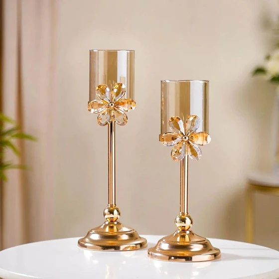 glass-candle-stand-1.webp