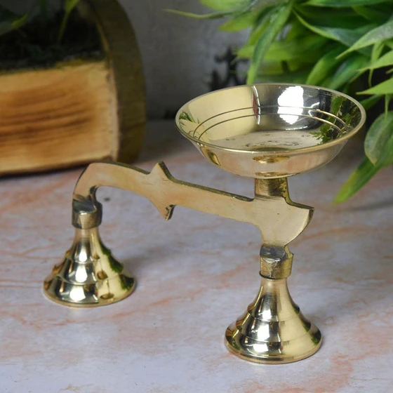 brass-dhoop-aarti-2.webp