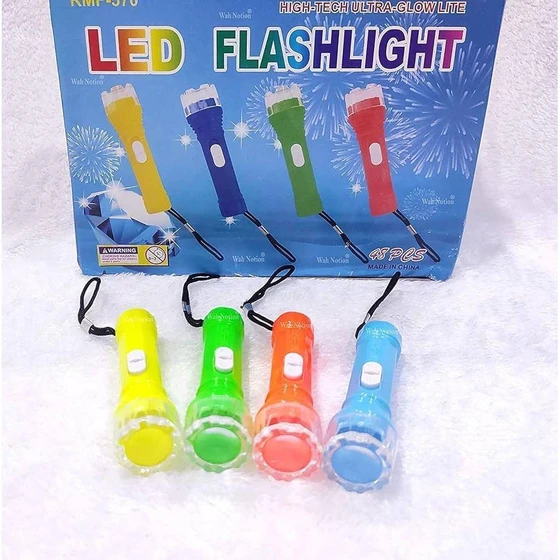plastic-led-flashlight-1.webp