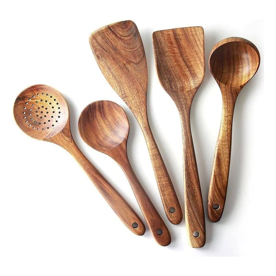 kitchen-wooden-spoon.webp