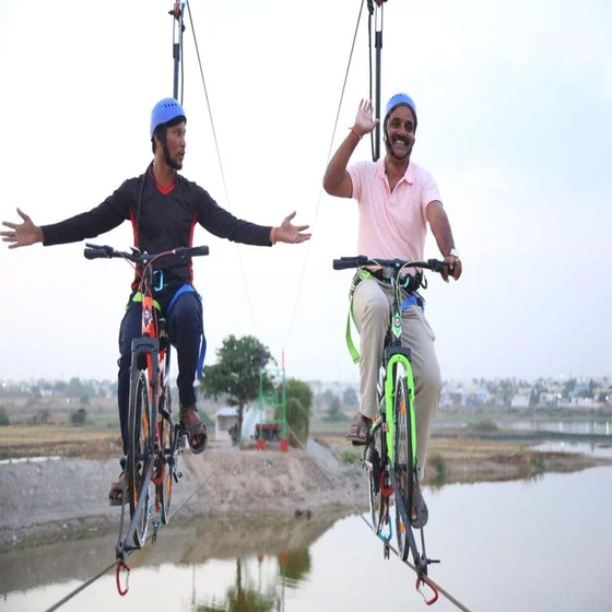 sky-zip-cycle-2.webp
