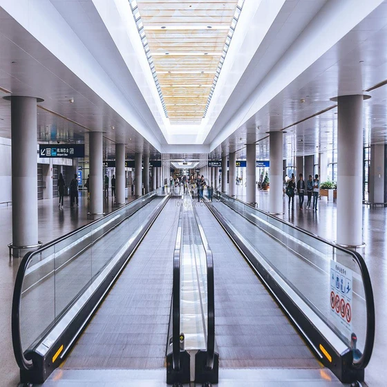 air-port-elevator-2.webp