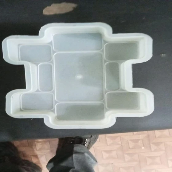 plastic-silicone-mould-1.webp