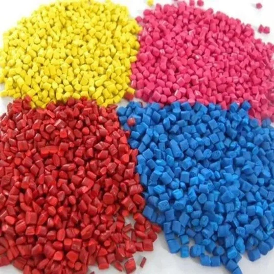 reprocess-plastic-granules-1.webp