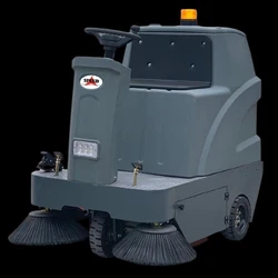 Sweeping Road Machine