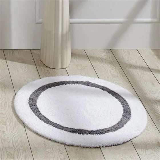 cotton-tufted-bath-mat-1.webp