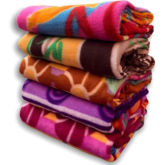 polar-fleece-blankets-2.webp
