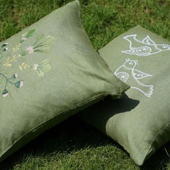 hemp-embroidered-cushion-2.webp