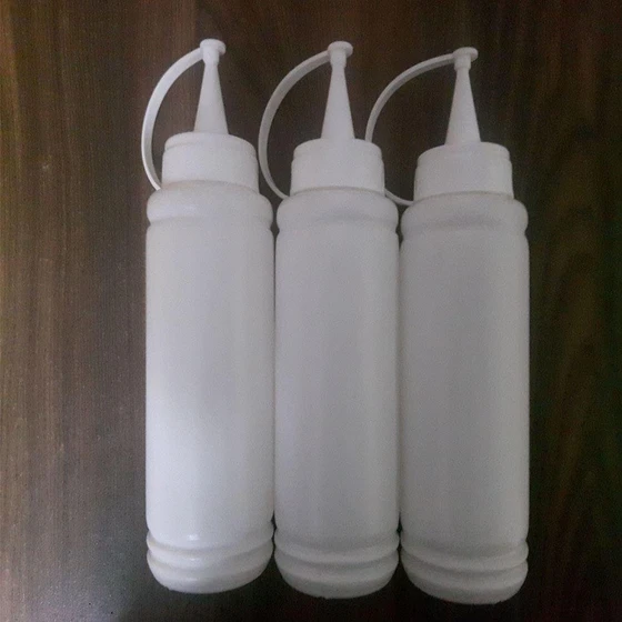 plastic-gel-bottle-1.webp
