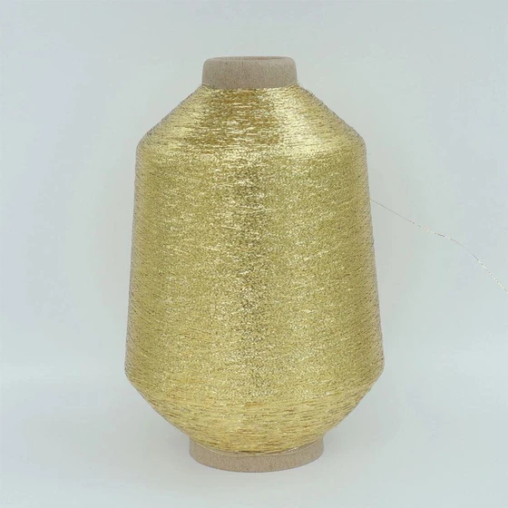 golden-metallic-yarn-2.webp