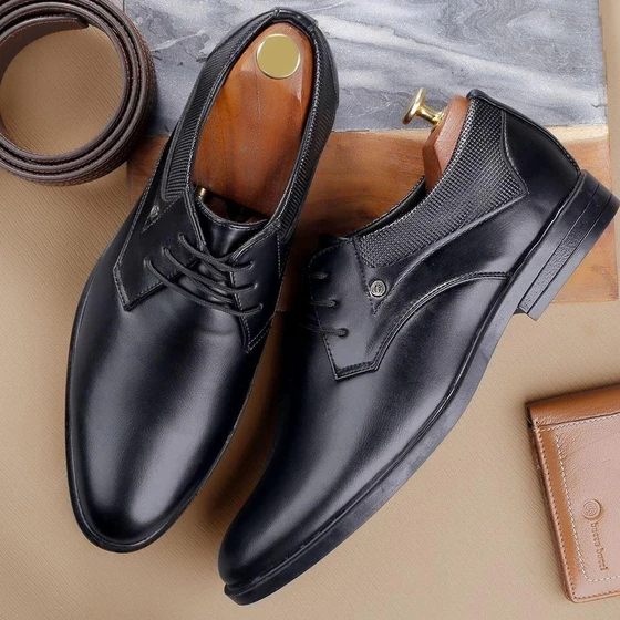 offices-formal-shoes-2.webp