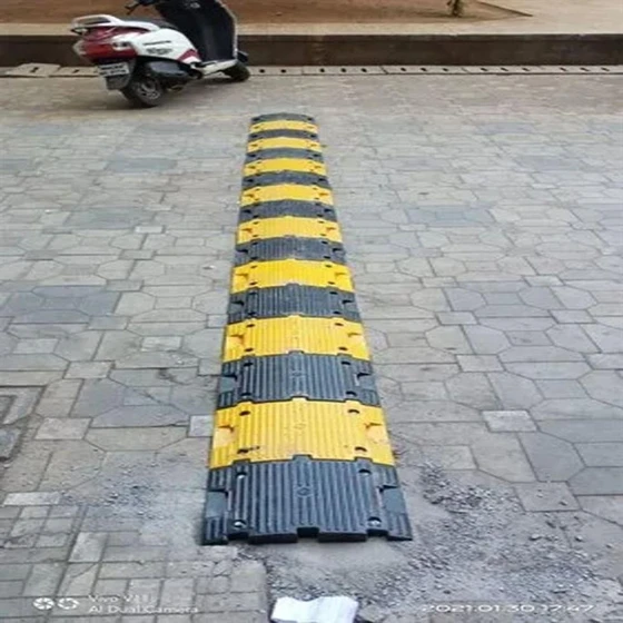 speed-breaker-plastic-1.webp