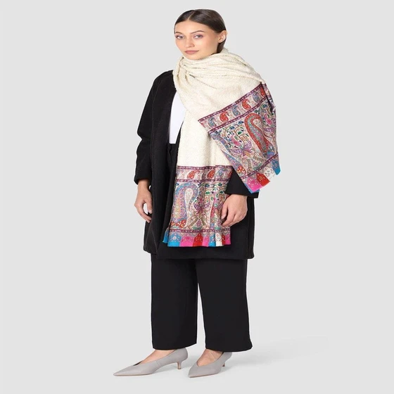 printed-cashmere-shawl-2.webp
