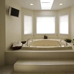 Modern Bath Tub